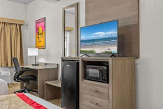 Hotel Ramada by Wyndham & Suites South Padre Island photo 4