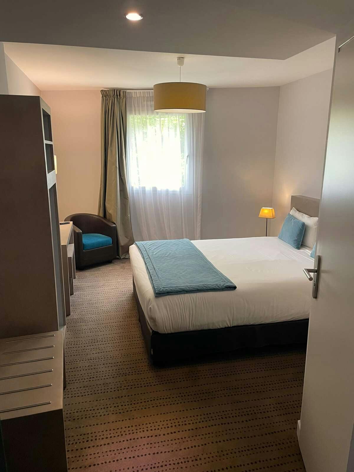 Hotel The Originals Boutique,Hotel La Grange, Niort photo 1