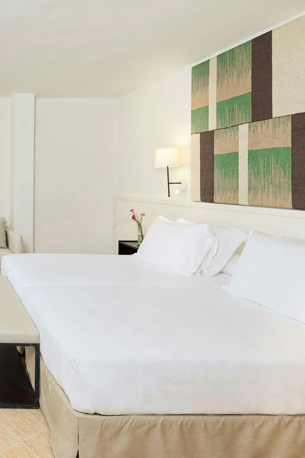 Hotel H10 Casa del Mar photo 4