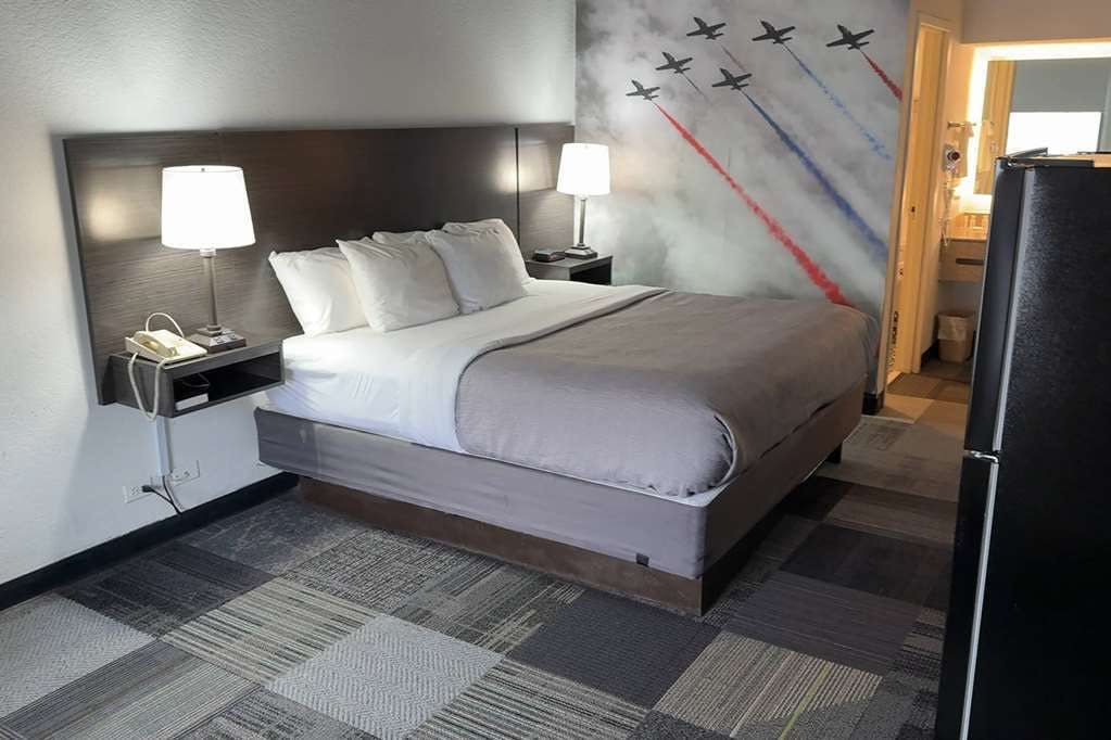 Eglin Extended Stay Hotel, a Howard Johnson by Wyndham