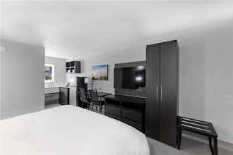 Hotel Baymont San Antonio Lackland photo 5