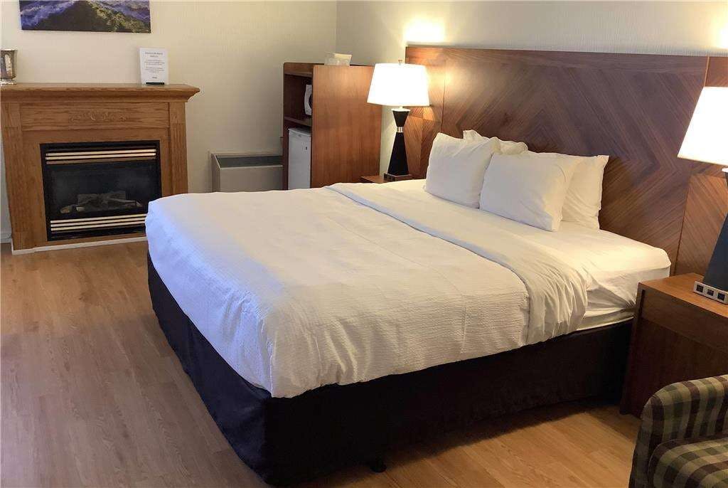 Ramada Arnprior