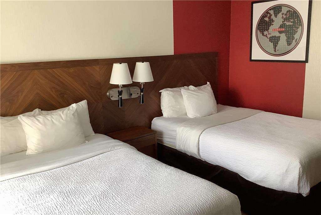 Hotel Ramada Arnprior photo 3