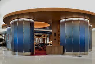 Hotel Fontainebleau Las Vegas, MICHELIN Key Award Hotel photo 4