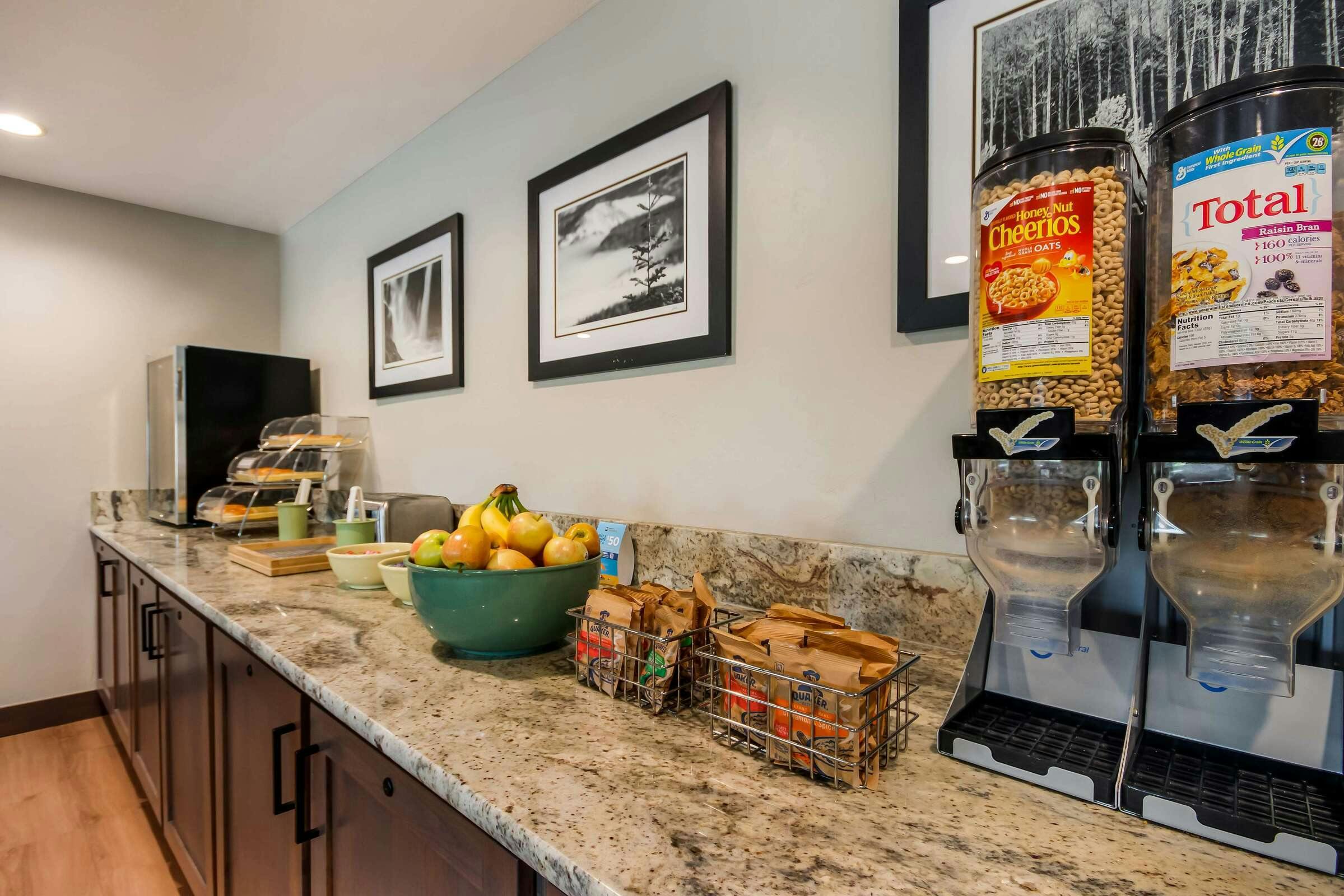 Hotel Sure Stay Plus Hotel By Best Western Rexburg photo 4