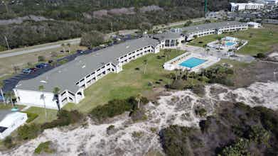 Hotel Days Inn Suites Jekyll Island photo 1