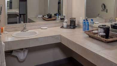 Hotel Bay Club Hotel & Marina photo 4