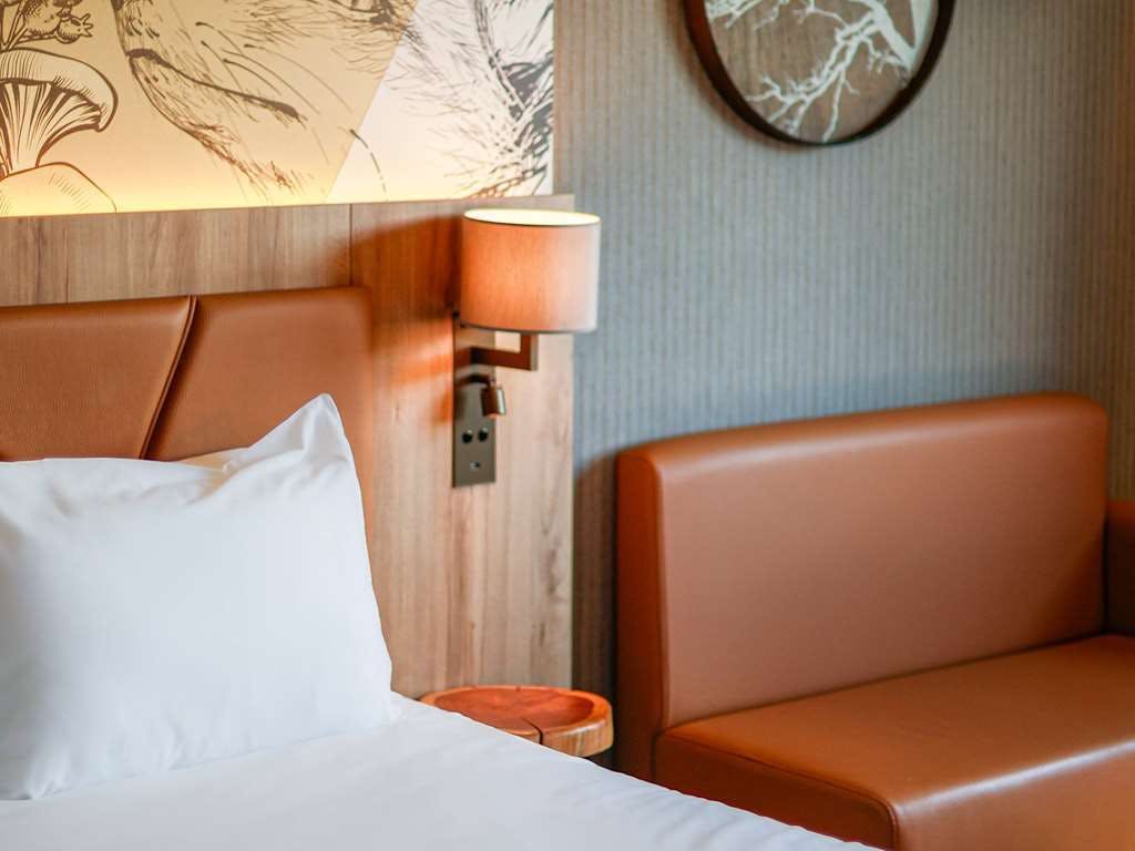 Hotel Mercure Han Sur Lesse photo 4