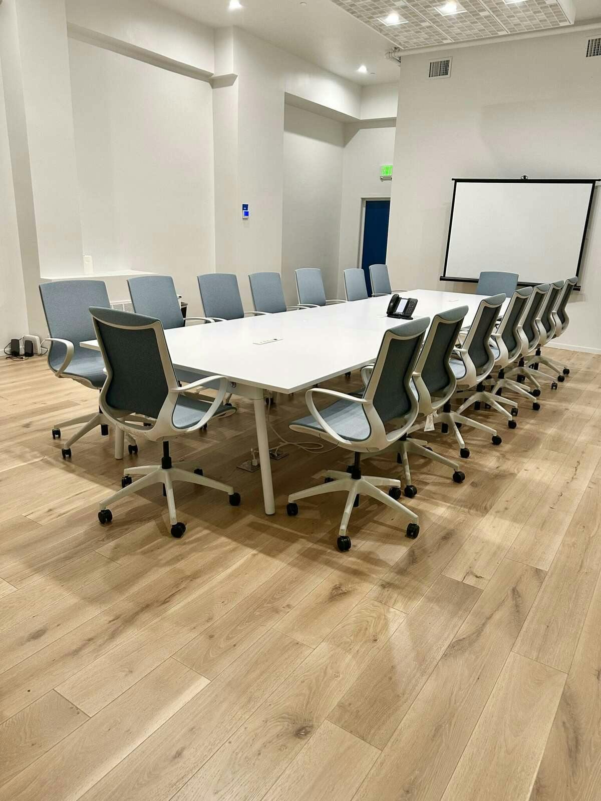 Hotel The Mosser photo 2