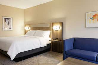 Hotel Holiday Inn Express & Suites Linden photo 3
