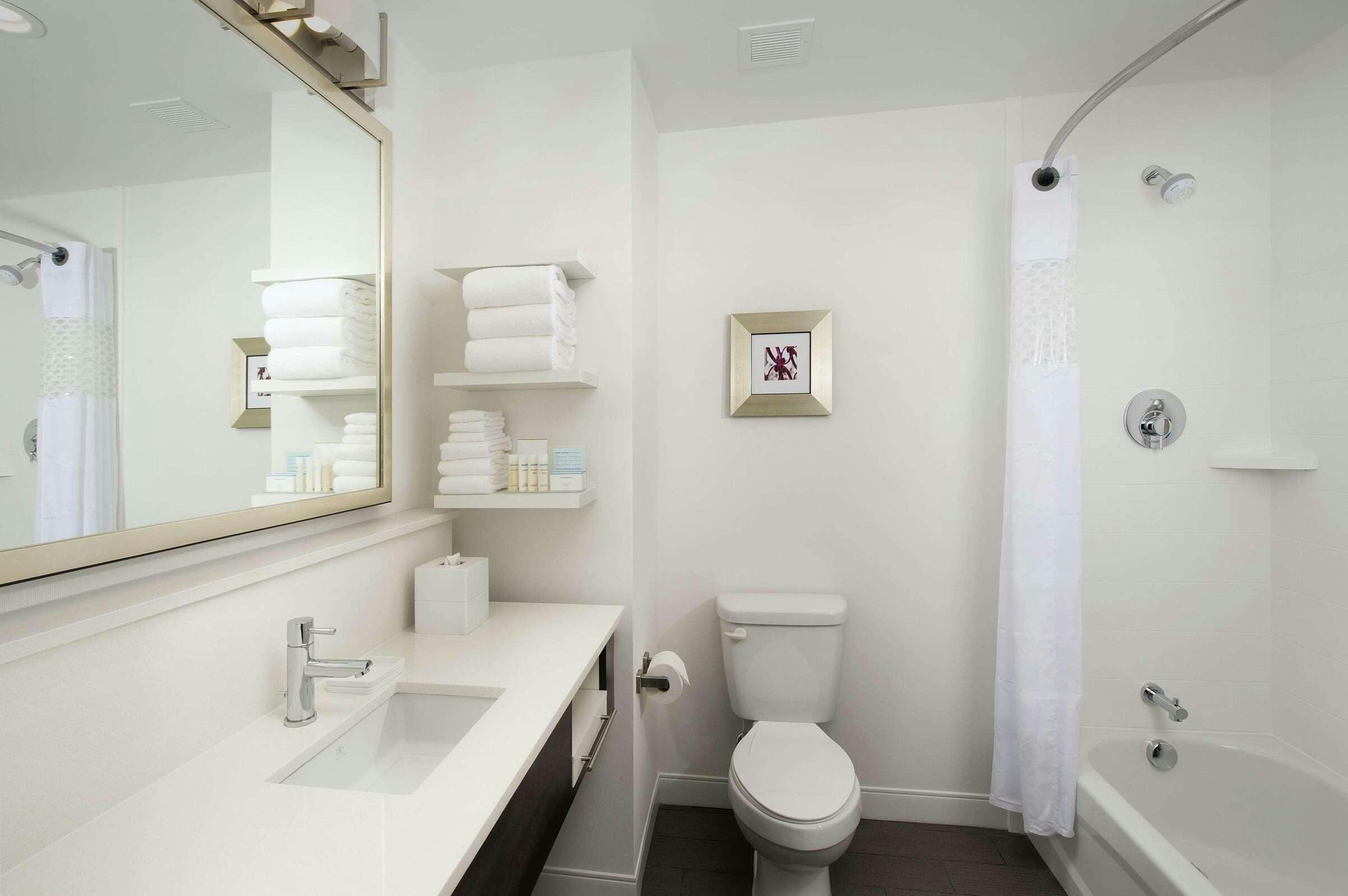 Hotel Hampton Inn by Hilton Hattiesburg photo 2