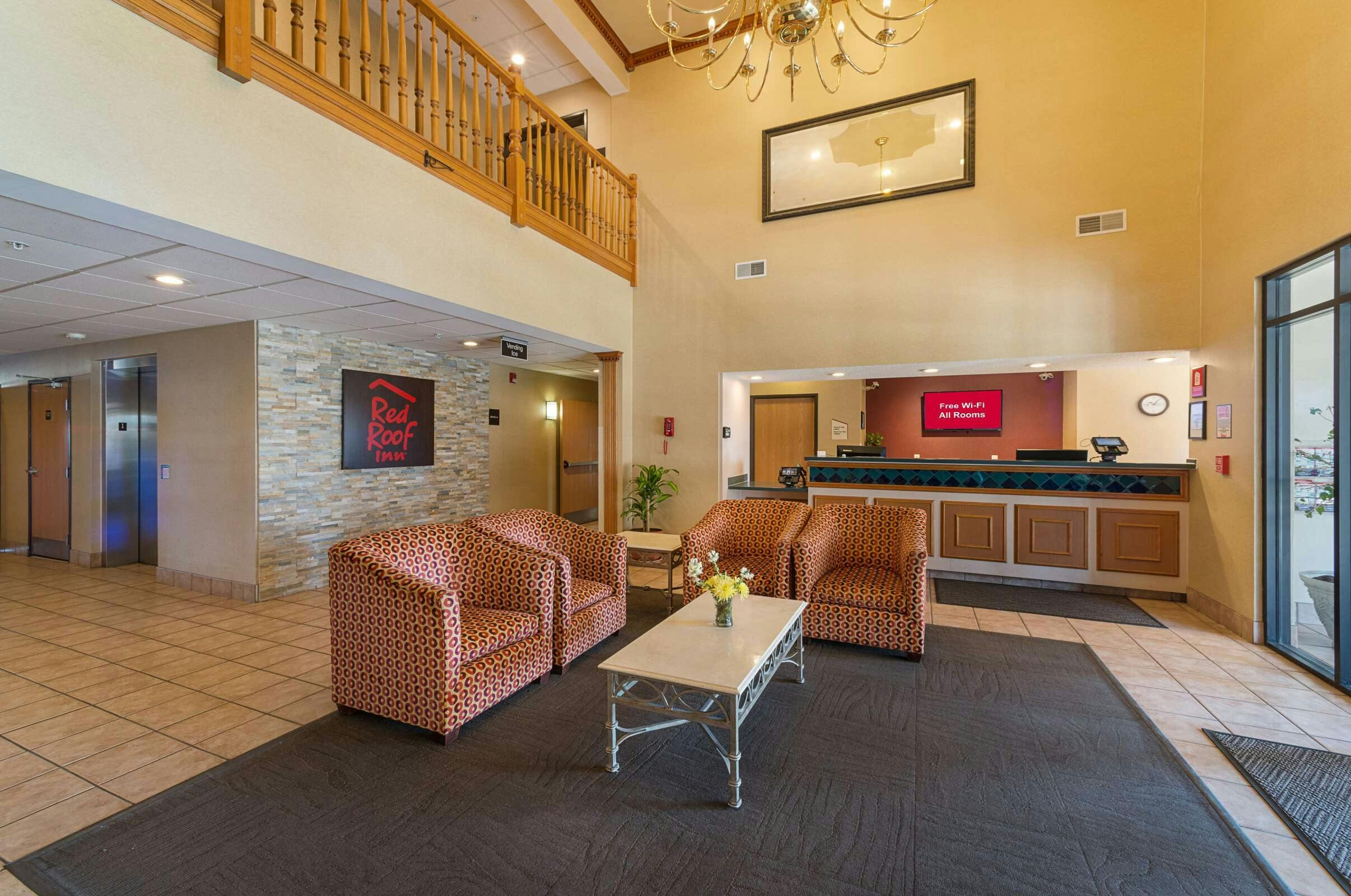 Hotel Red Roof Inn St Louis - Troy, IL photo 3