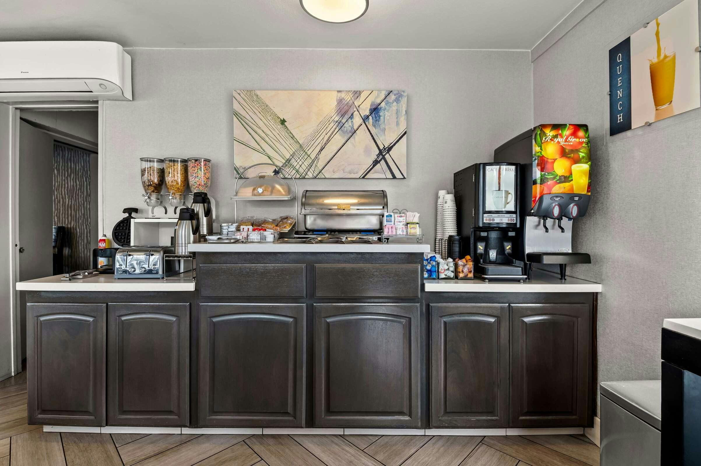 Hotel Best Western Los Alamitos Inn & Suites photo 5