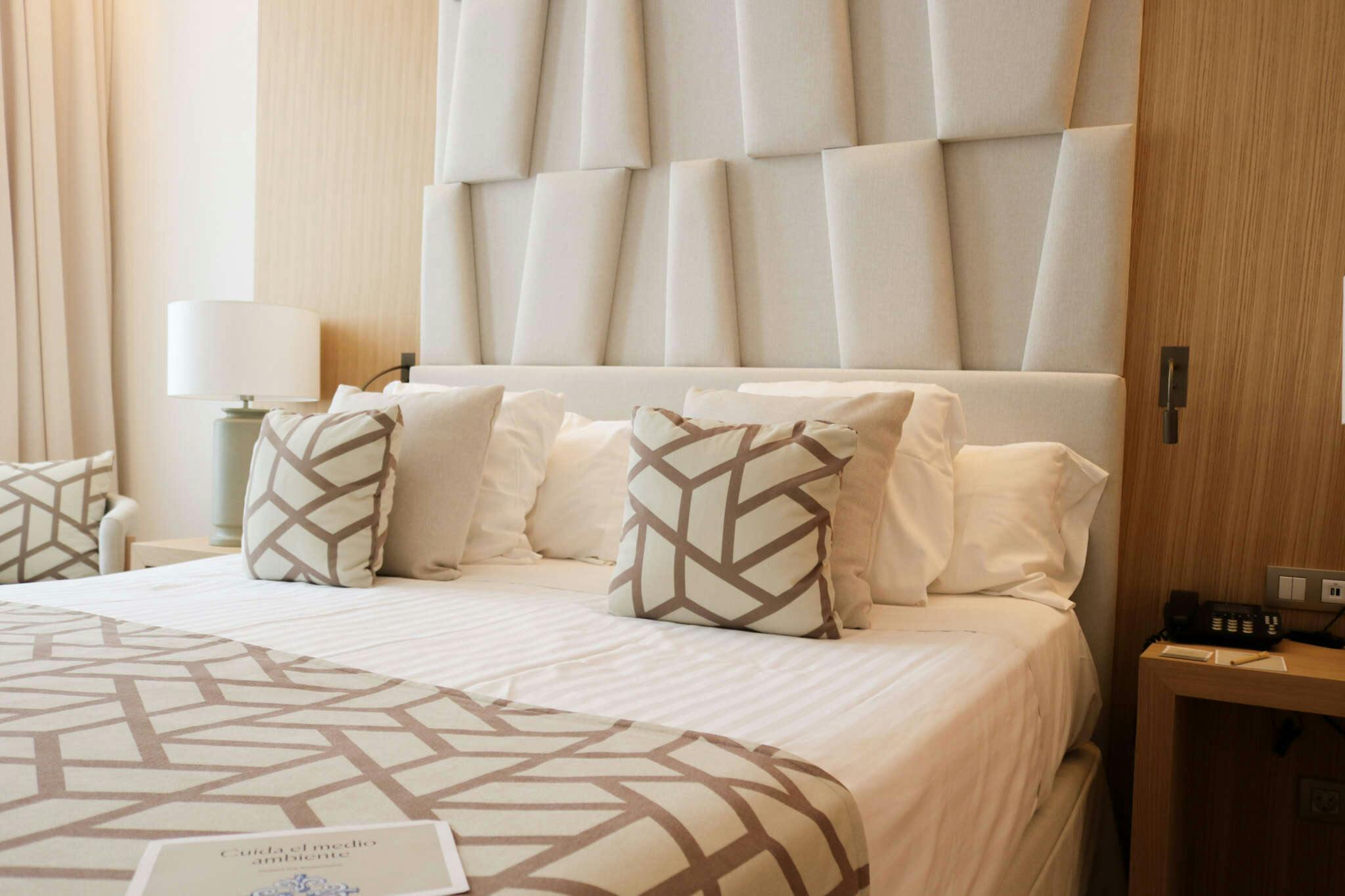 Hotel Hospes Palau de la Mar photo 2