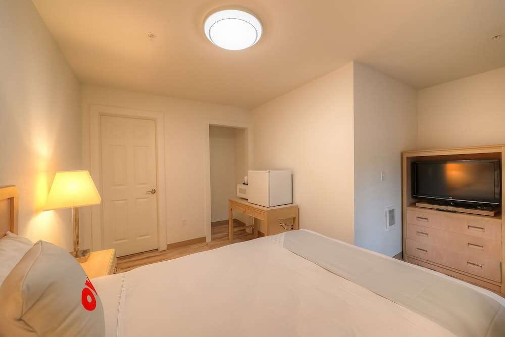 Hotel Newport Inn By OYO - Hwy 101 photo 3