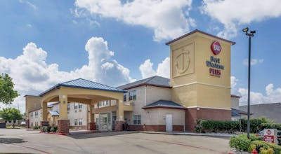 Best Western Plus Lake Worth Inn & Suites