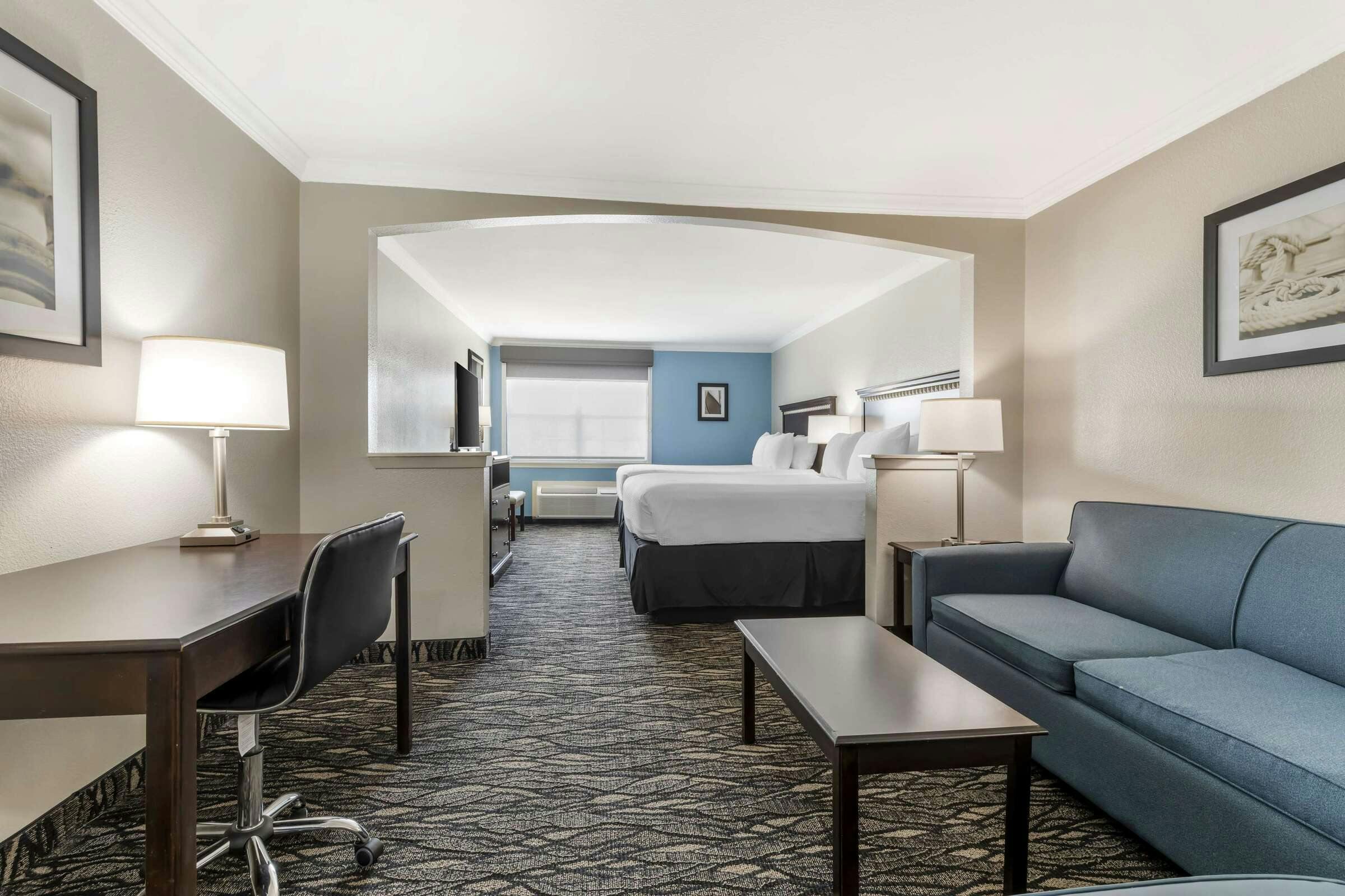 Hotel Best Western Plus Lake Worth Inn & Suites photo 1