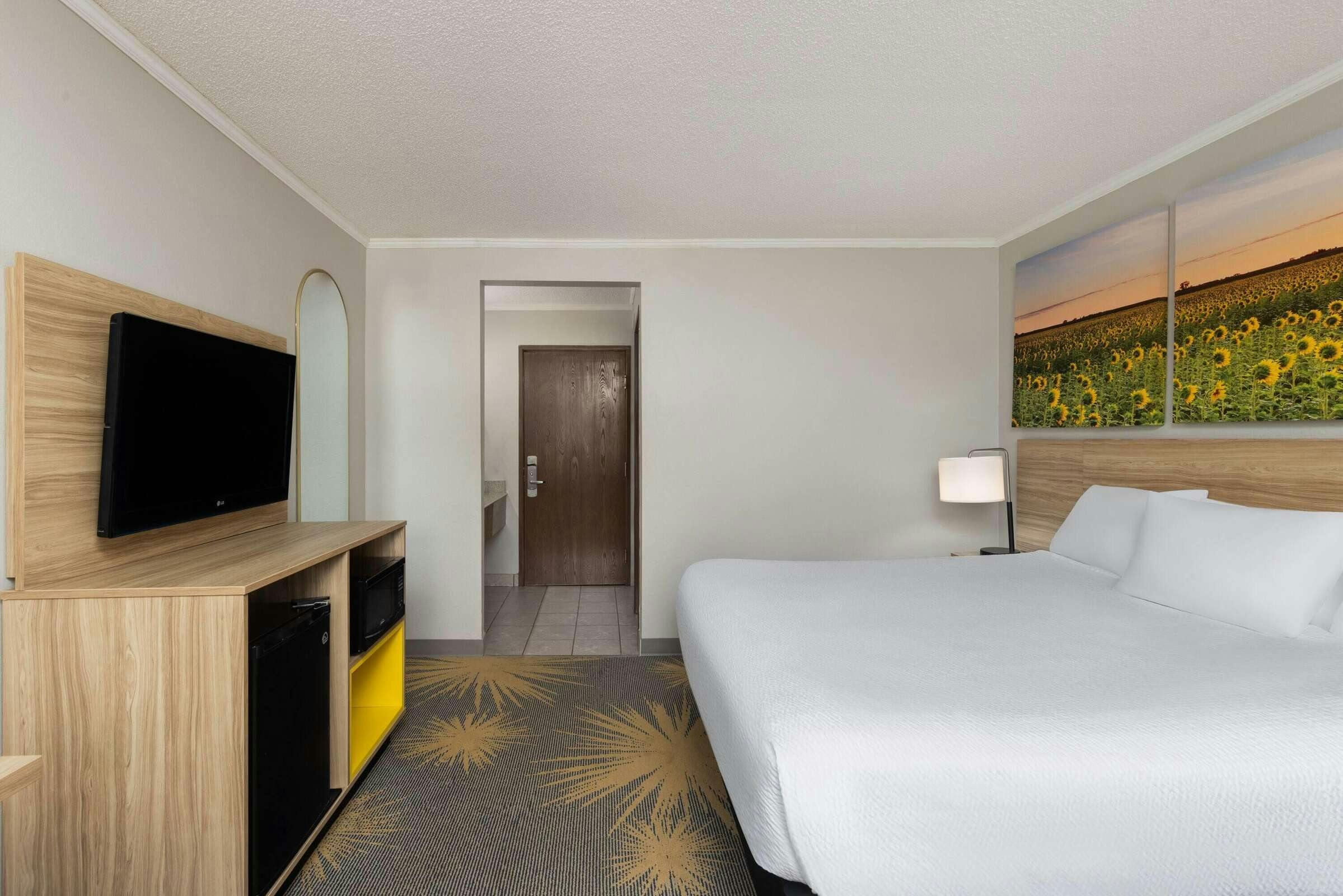 Days Inn Kansas City South