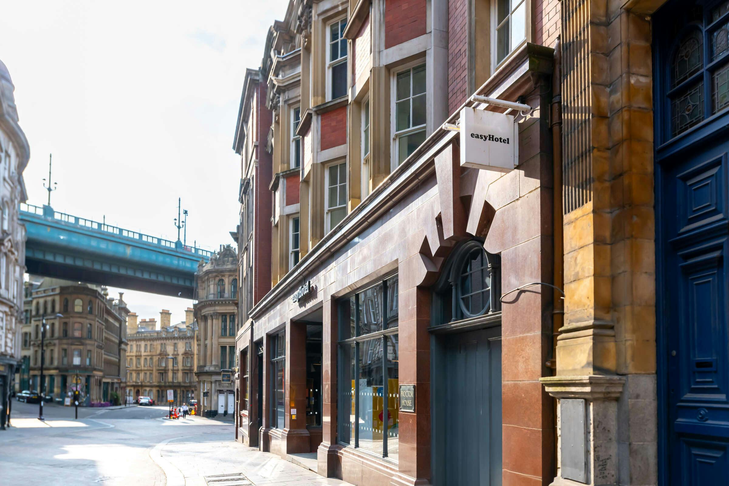 Hotel easyHotel Newcastle photo 5