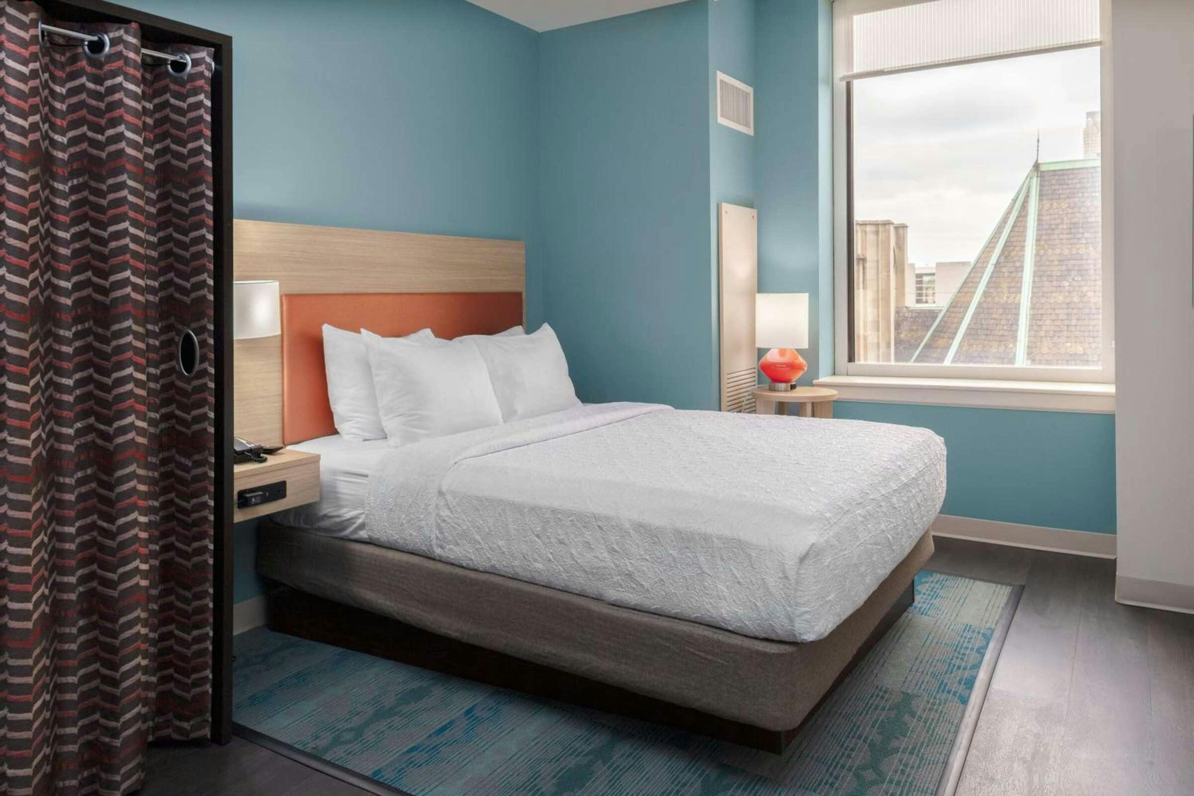 Hotel Home2 Suites by Hilton St. Louis Downtown photo 1