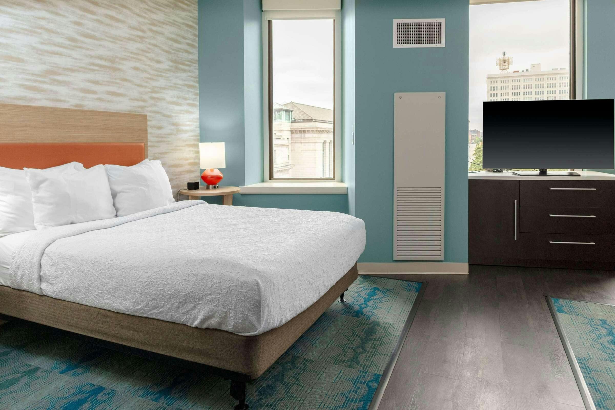 Hotel Home2 Suites by Hilton St. Louis Downtown photo 2