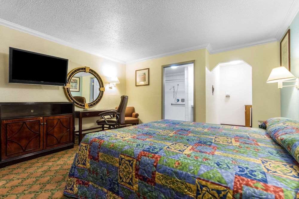 Hotel Econo Lodge photo 3