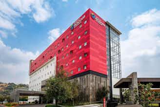 Hotel Ramada Encore Wyndham GDL Sur photo 1