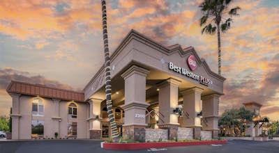 Best Western Plus Hilltop Inn