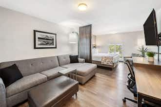 Hotel Best Western Plus Hilltop Inn photo 1