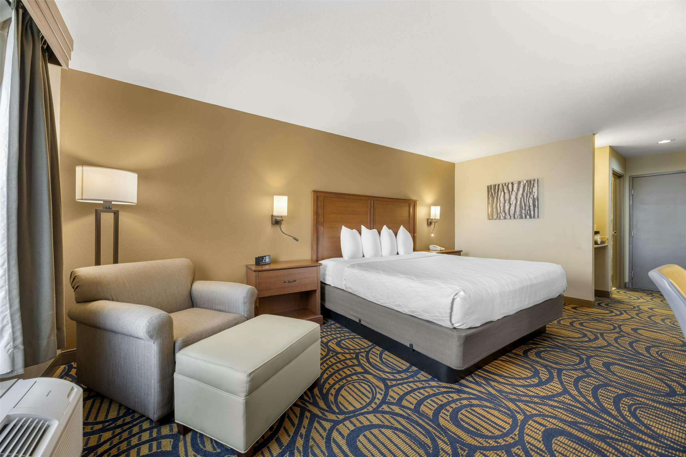 Hotel Best Western Woodburn photo 2