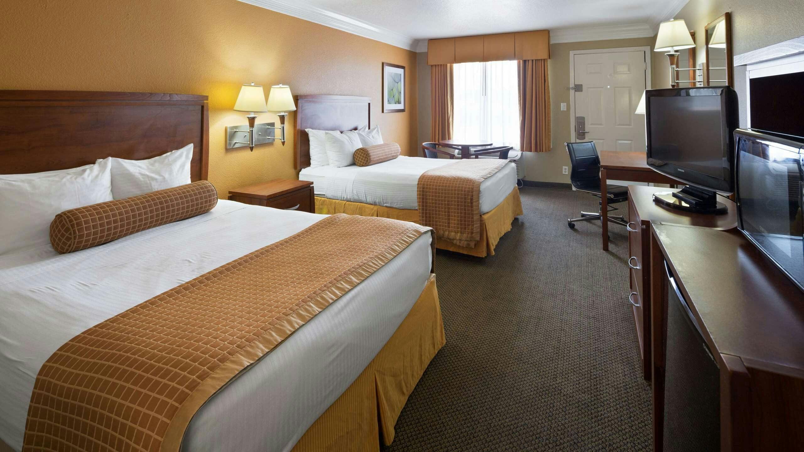 Hotel Best Western Angleton Inn photo 1