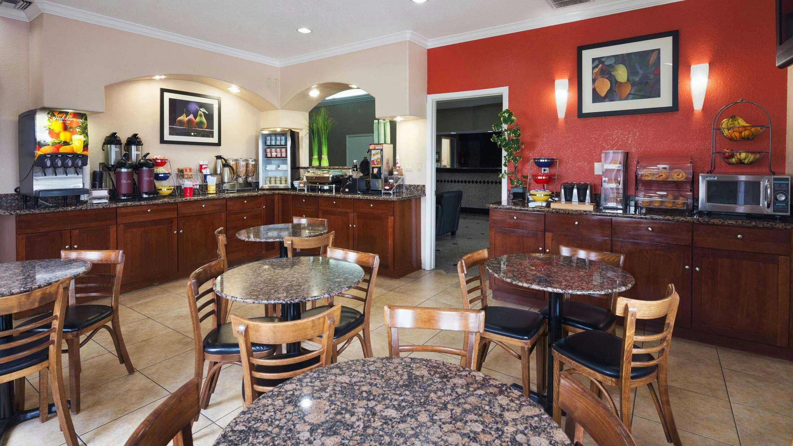 Hotel Best Western Angleton Inn photo 2