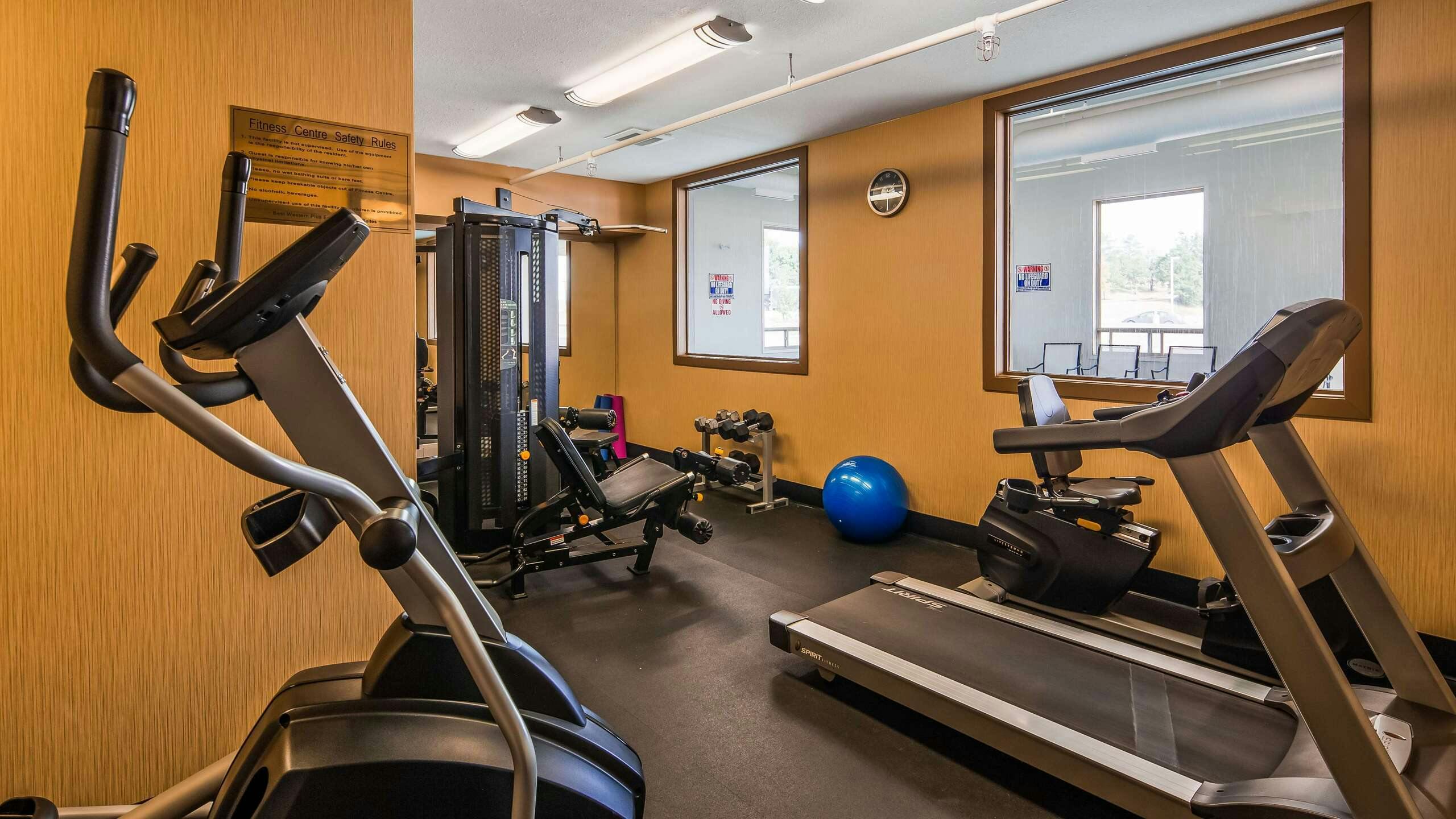 Hotel Best Western Plus Estevan Inn & Suites photo 1