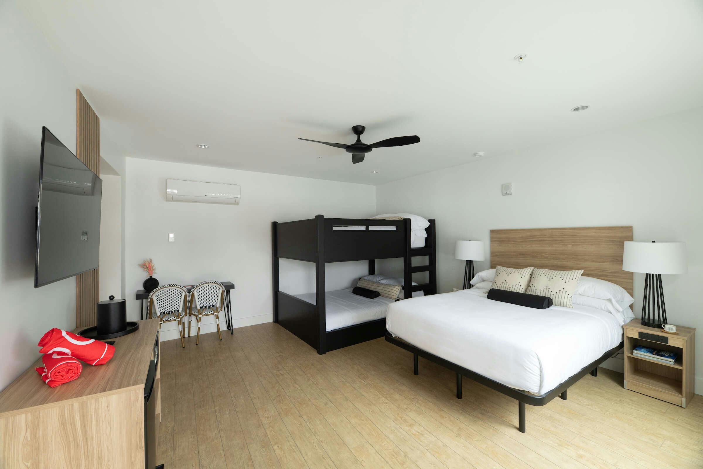 Hotel The Waypoint photo 1