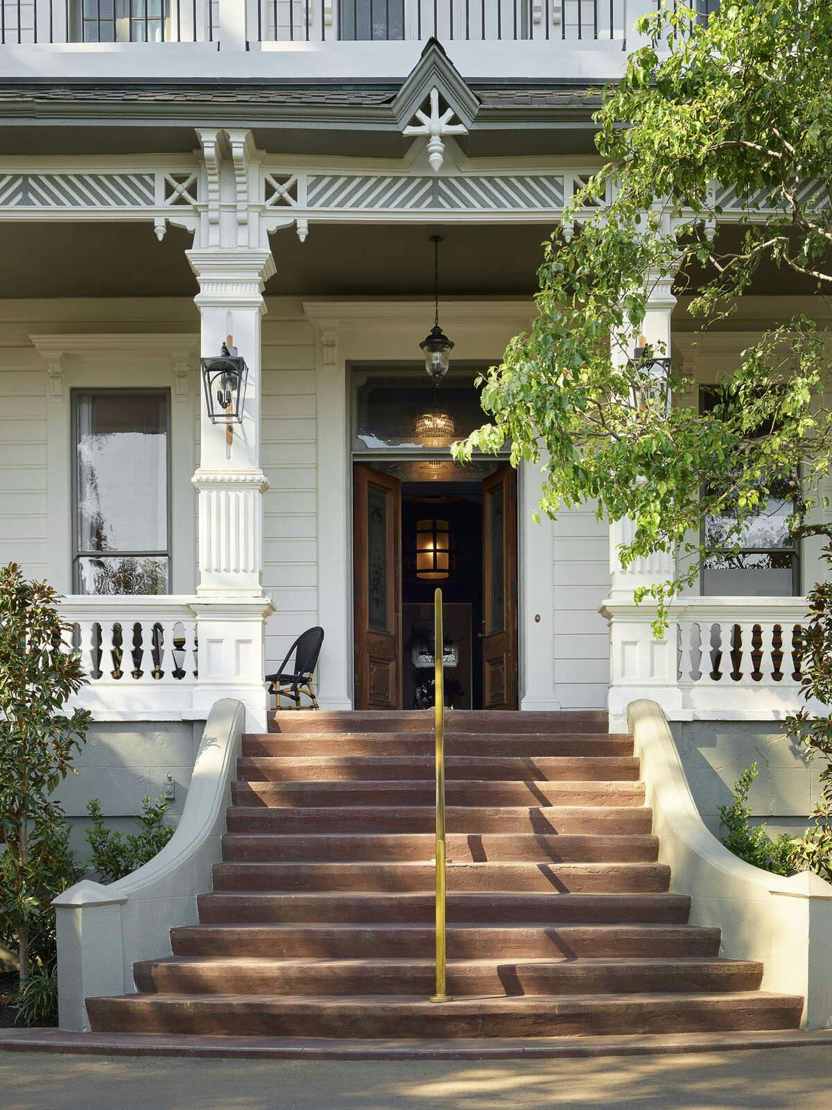 Hotel The Madrona photo 1