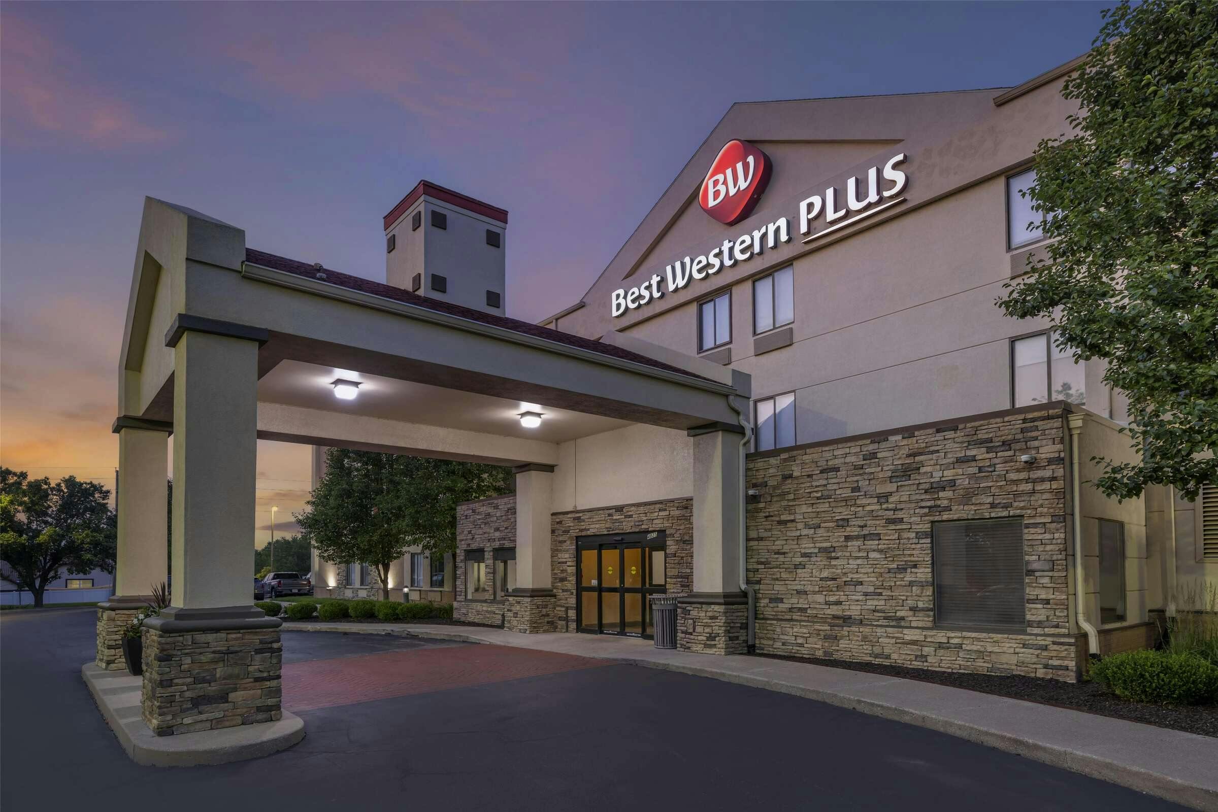 Best Western Plus Lee's Summit Hotel & Suites