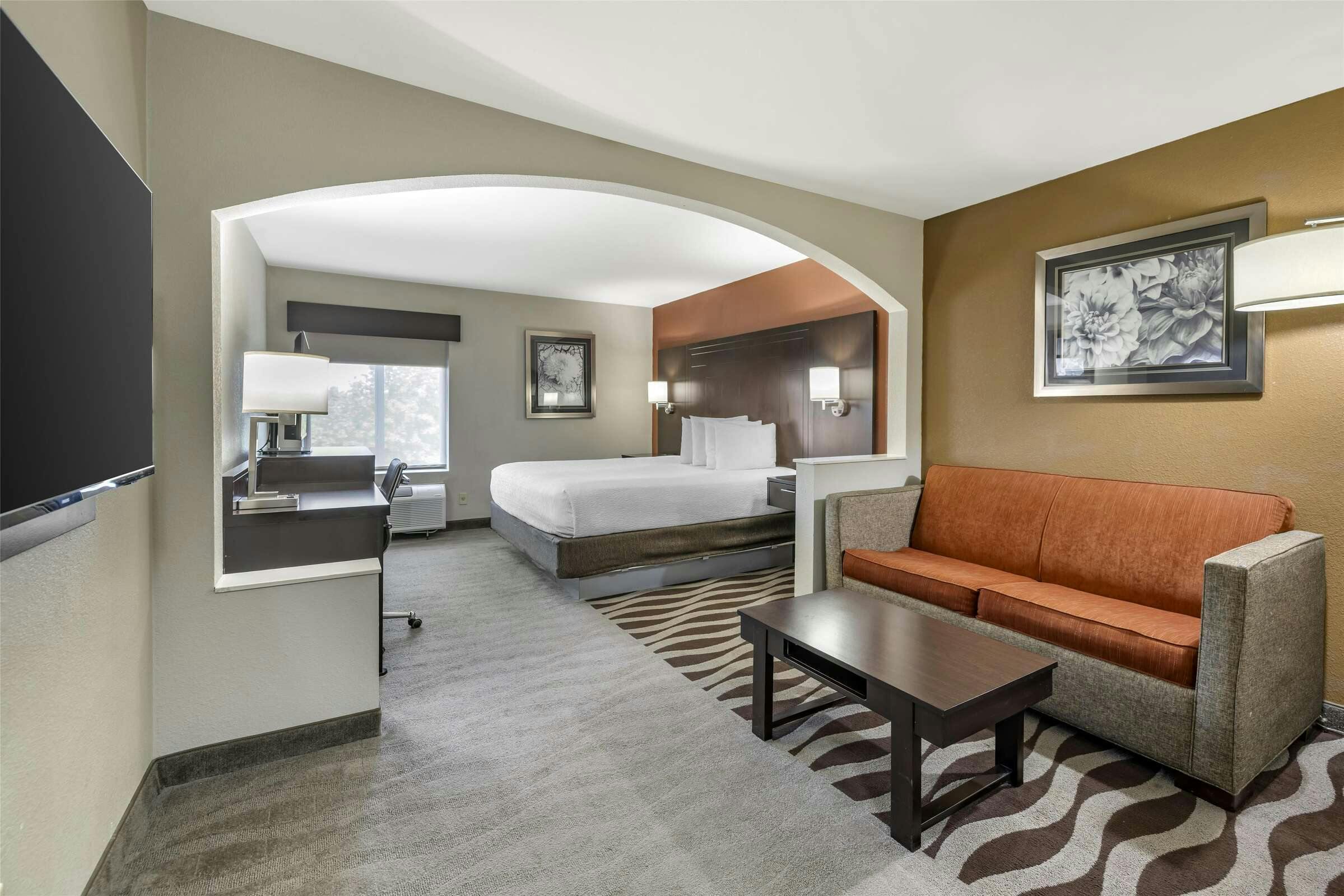 Hotel Best Western Plus Lee's Summit Hotel & Suites photo 1