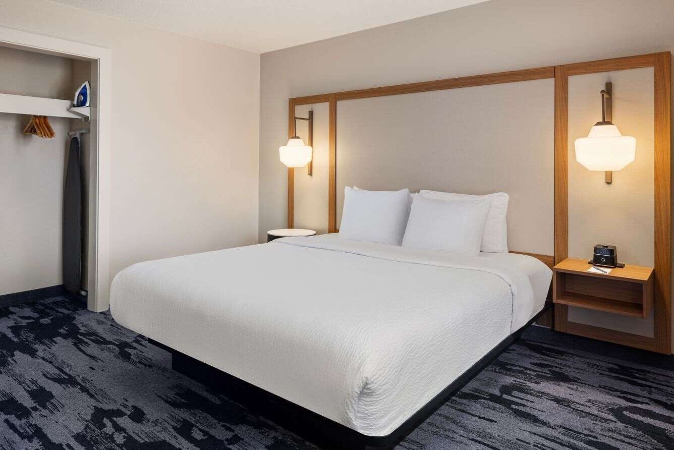 Hotel Fairfield Inn & Suites Columbus East photo 1