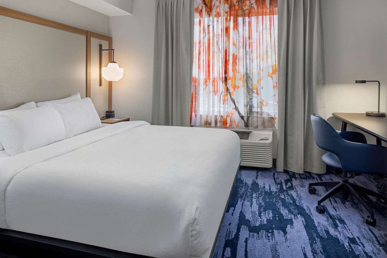 Hotel Fairfield Inn & Suites Columbus East photo 5