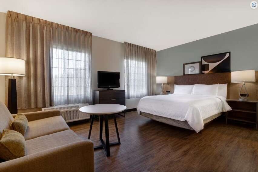 Hotel Staybridge Suites Tallahassee I 10 East photo 4