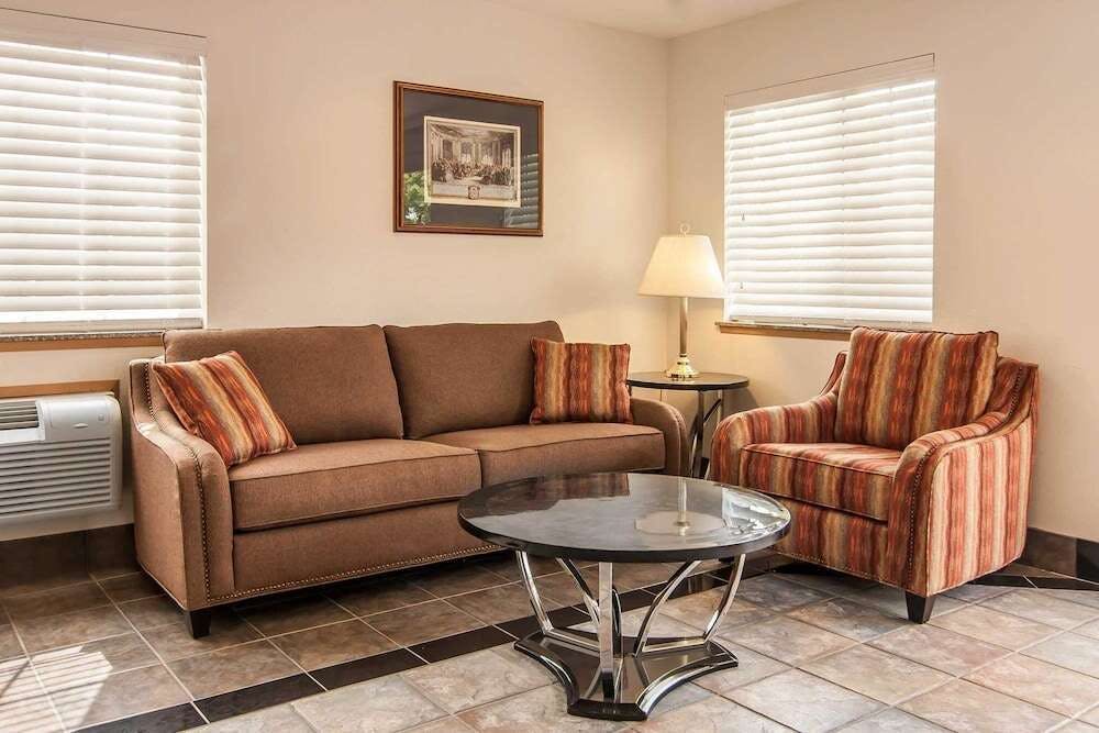 Hotel Econo Lodge Corvallis Near University photo 5