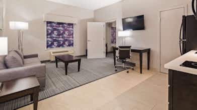 Hotel Best Western Plus Wilkes Barre Scranton Airport Hotel photo 5