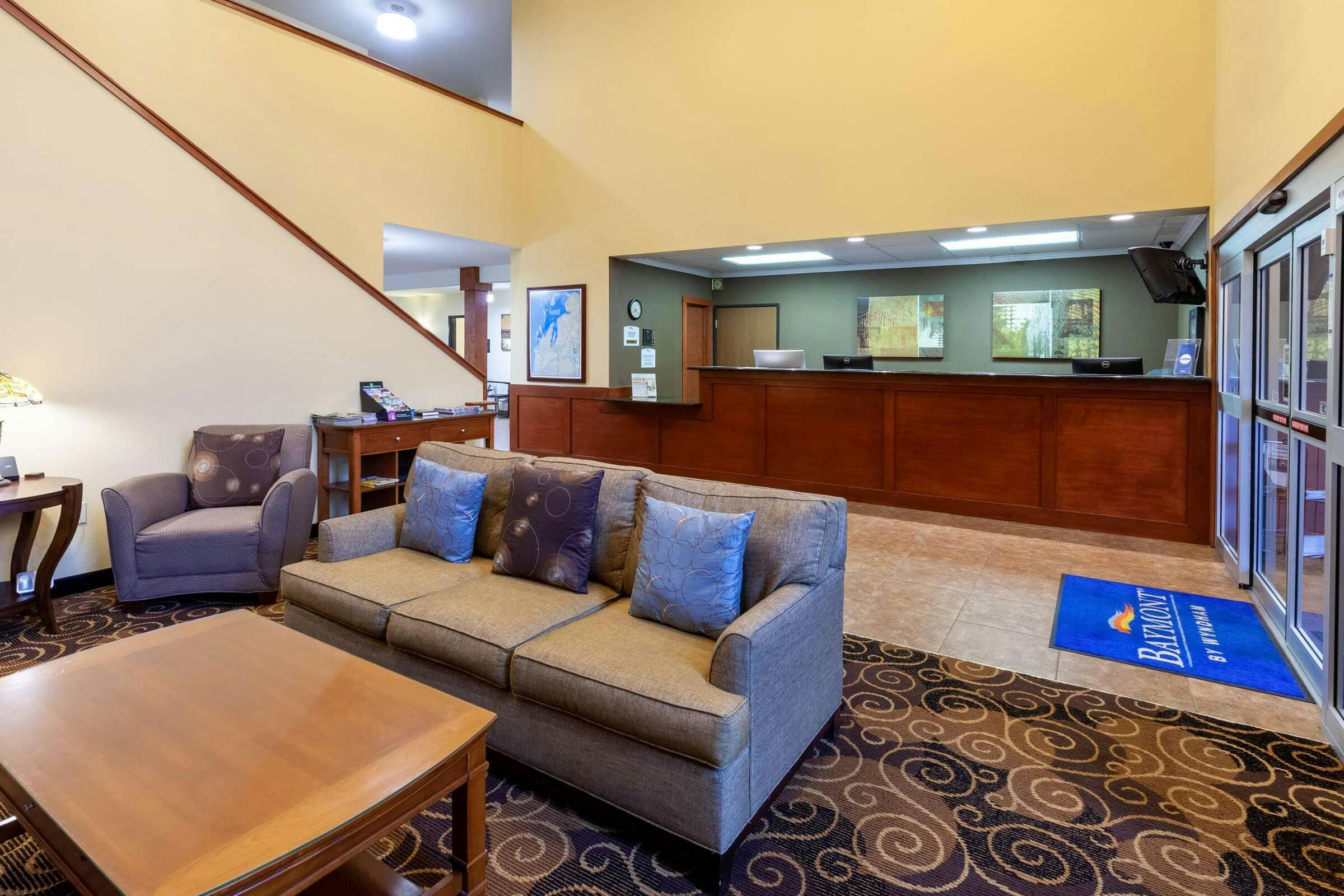 Hotel Baymont by Wyndham Beulah photo 1