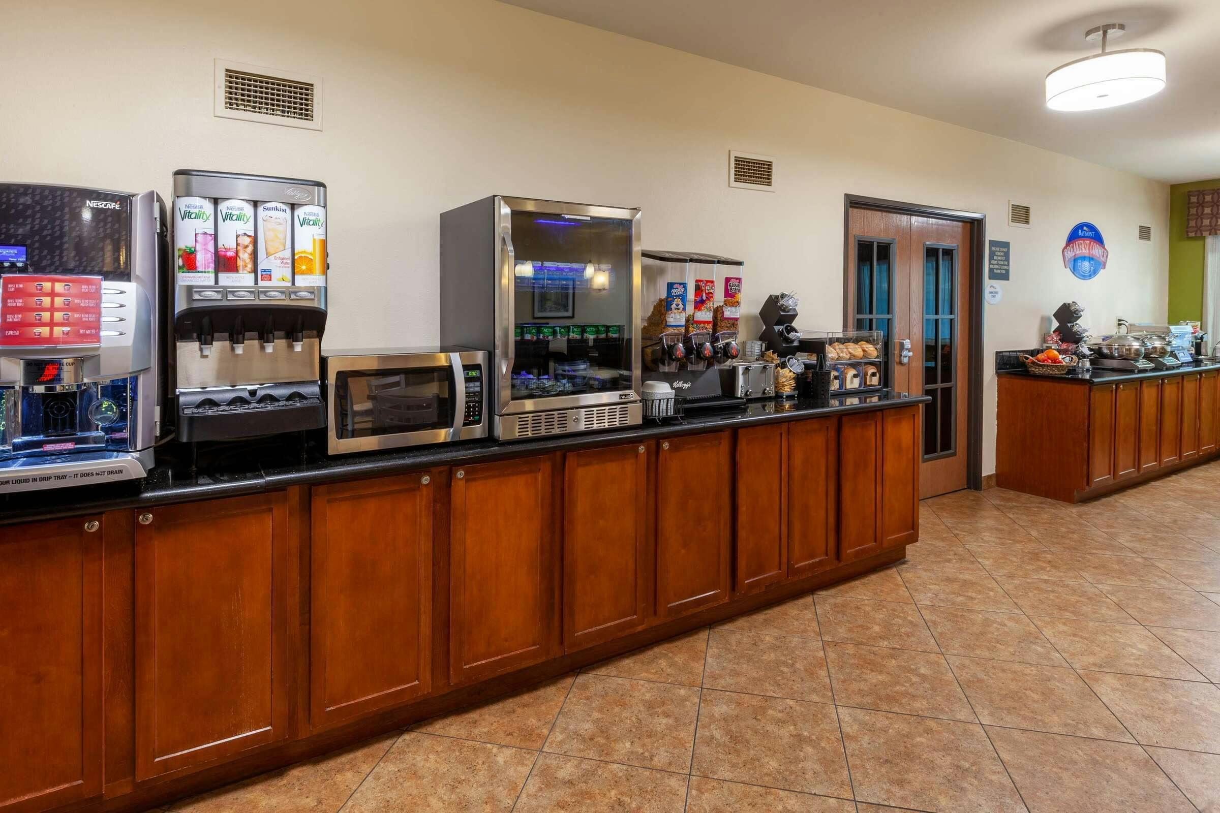 Hotel Baymont by Wyndham Beulah photo 3