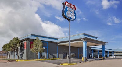 Hotel Blue 66, Bw Signature Collection