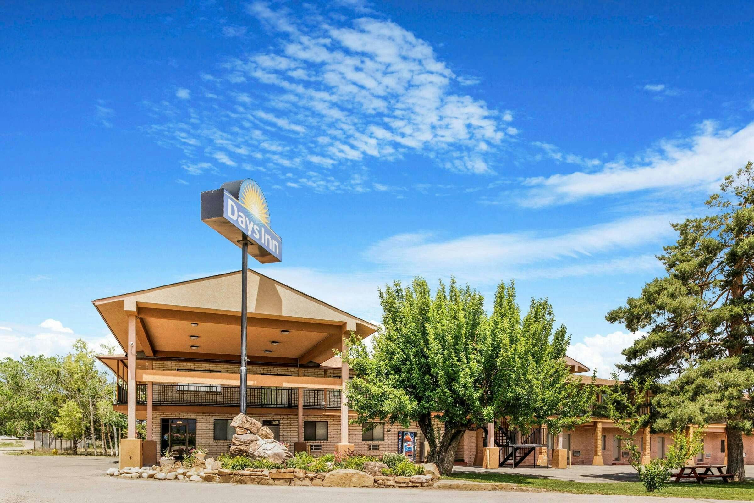 Hotel Days Inn Cortez photo 1