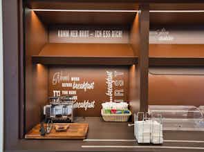 Hotel B&B Hotel Cologne- City photo 4