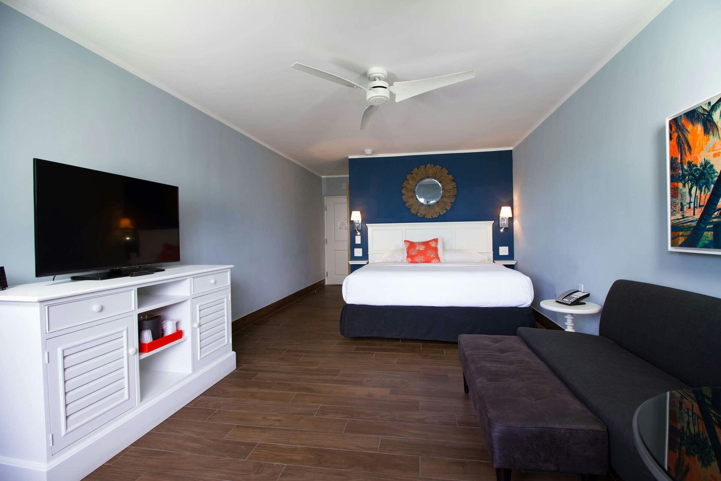 Hotel Banana Bay Resort & Marina photo 3