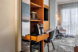 Hotel Cambria Hotels Boston Downtown - Seaport photo 3