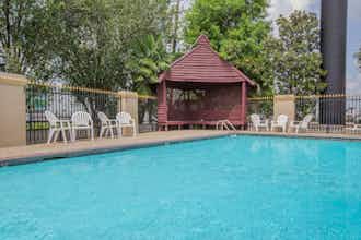 Hotel Days Inn by Wyndham Denham Springs-Baton Rouge East photo 3